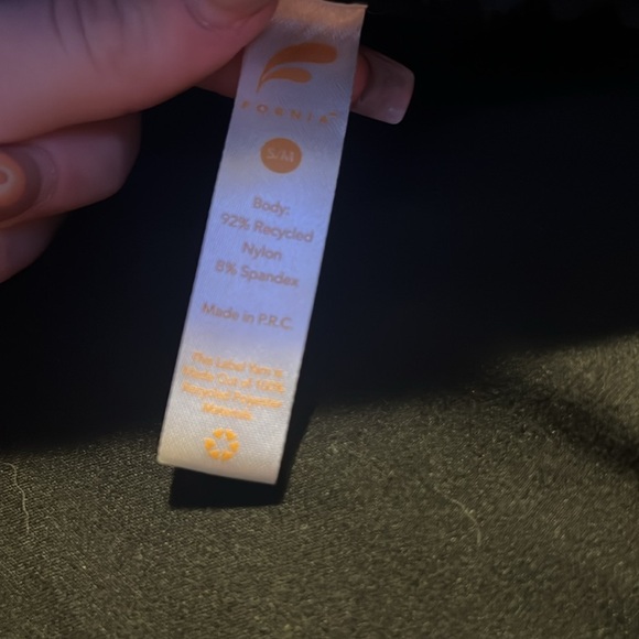 crop top/ bralet - Picture 4 of 4